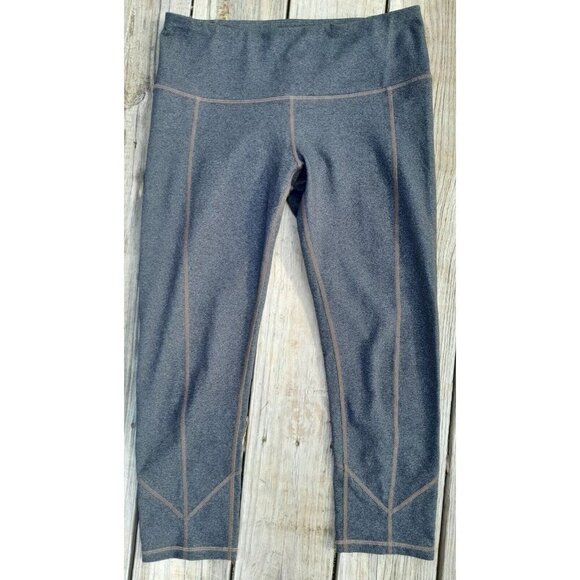prAna Dark Gray Capri Leggings Women's Size Medium Style #W4PRIS115 - Picture 2 of 8